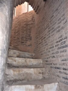 Torre de Alagón. Hueco de escalera