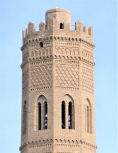Detalle de la parte superior. Torre de Santa María de Tauste