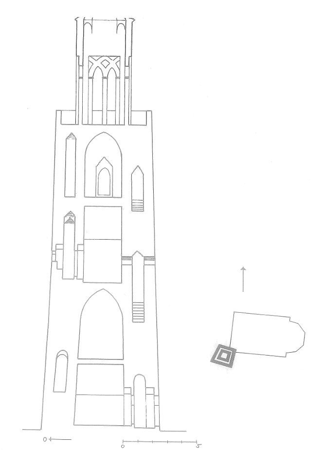 Sección Central y relación torre-iglesia en planta. Torre Santa María de Ateca (Dibujo A. Sanmiguel)