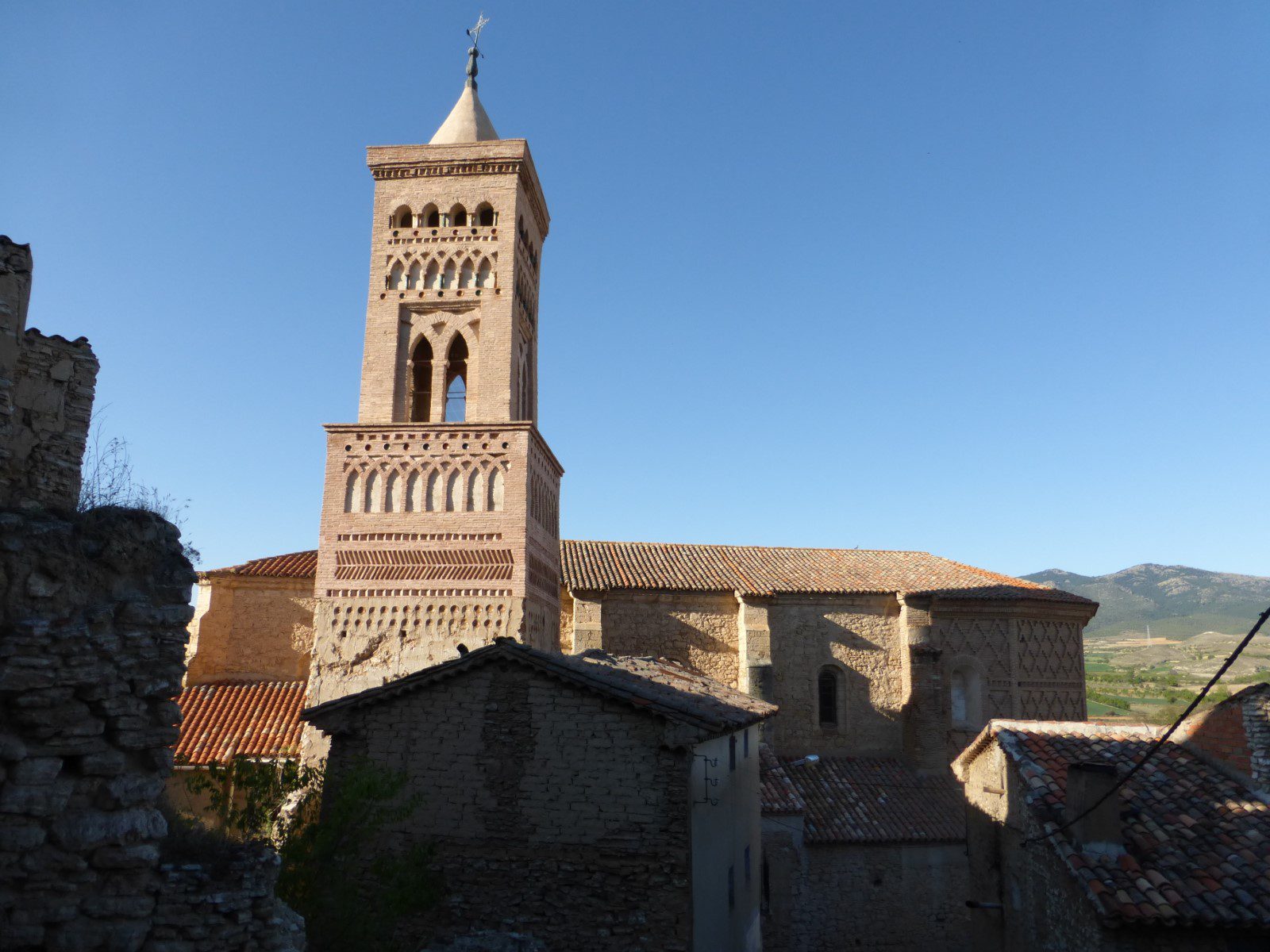Lee más sobre el artículo La torre de Belmonte de Gracián