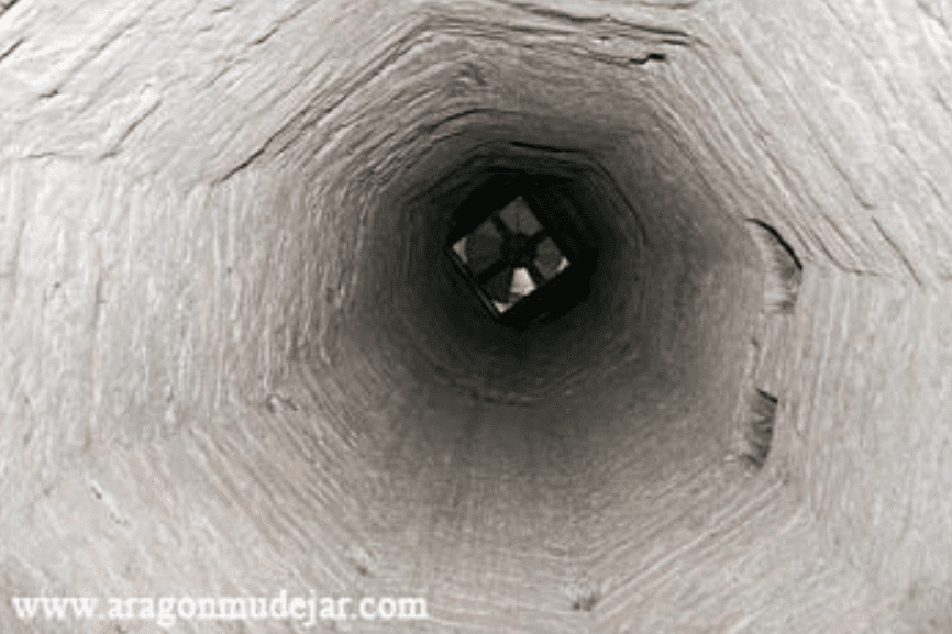 Torre interior o contratorre hueca (foto J.A. Tolosa)